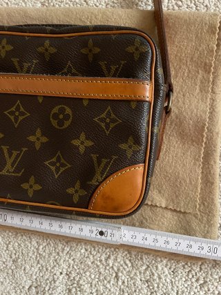Louis Vuitton Trocadéro 23 Monogram Original