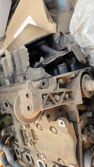 Motor Fiat Dobló 1.9 jtd con junta culata ida