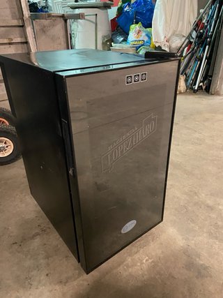 Vinoteca para 18 botellas en perfecto  35x50x64