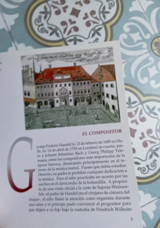 Colección 50 Libros-CD Historia Música + Mueble