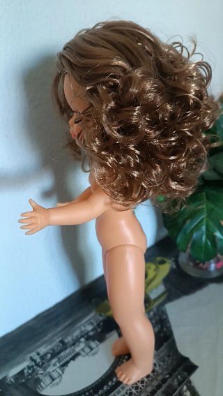 Muñeca Nancy pelo rizado