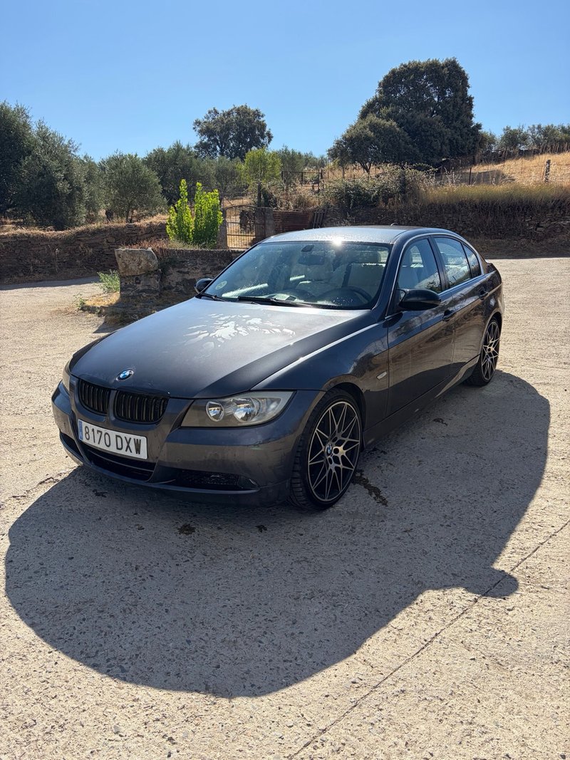 BMW Serie 3 2005 - foto 1