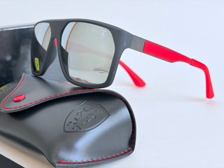 Gafas de Sol Ray-Ban Ferrari Negras Rojas