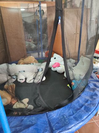 Cama elástica 3m. Ha estado siempre en el interior