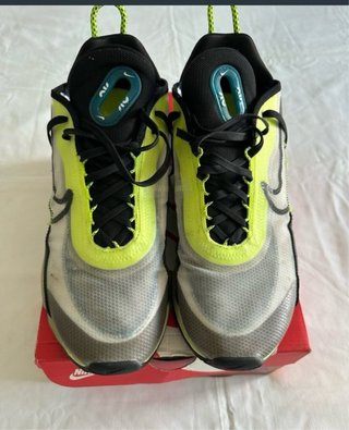 Zapatillas Nike Air Max 2090 Verde y Amarillo