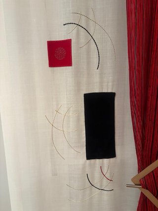 Panel japonés con riel y galería