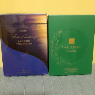 Avon Far Away Beyond The Moon y Sparkle de mujer