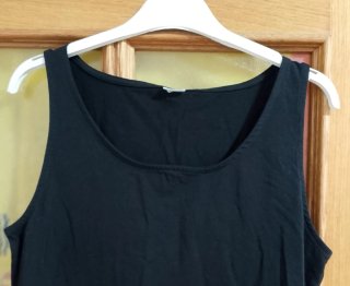 Camiseta tirantes negra talla M