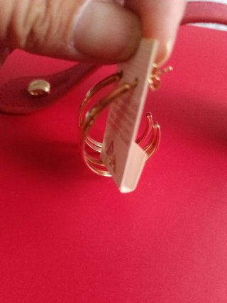 Pendientes ovalados dorados