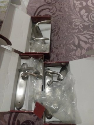 Manillas para puertas, sin estrenar