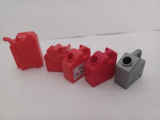 Playmobil garrafas rojas y grises