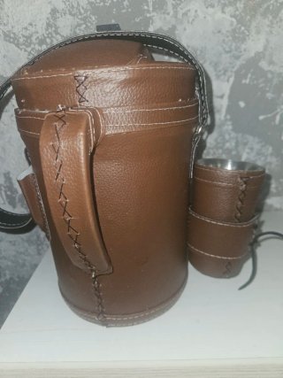 Termo de tereré 2.5L con guampa