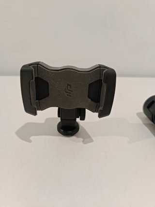 Mini trípode DJI portátil y soporte para móvil