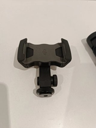 Mini trípode DJI portátil y soporte para móvil