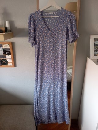 Vestido largo floral Mango