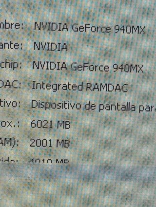 Portátil Acer Negro y Plateado
