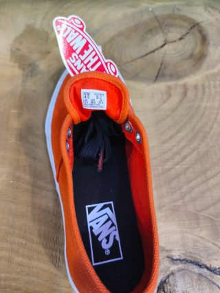 Zapatillas Vans Naranja y Blanco