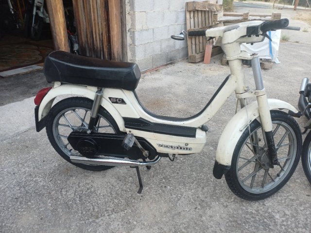 Vespino GL Naranja Rieju. Aprilia.