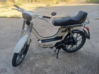 Vespino GL Naranja Rieju. Aprilia.