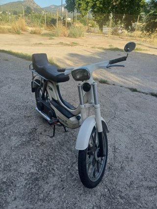Vespino GL Naranja Rieju. Aprilia.