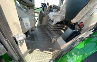 Tractor John Deere 6130 R