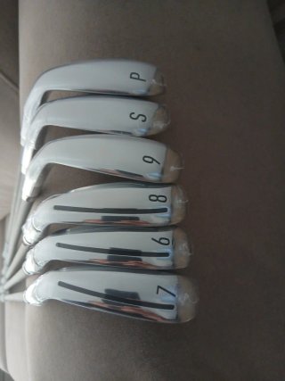 Set de Hierros TaylorMade Qi Max HL