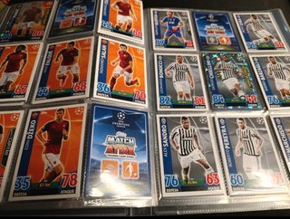 Album Champions 2015/16  más  350 cromos Messi