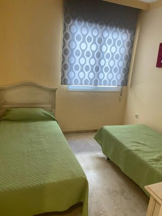 Alquiler apartamento primera linea playa marbella
