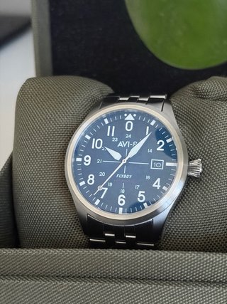 Reloj AVI-8 Flyboy av4075 22