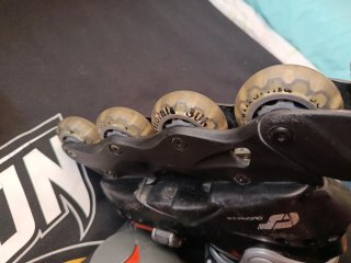 Patines California Sun Talla 31-34 + Protecciones
