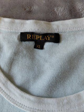 T-shirt azzurra Replay