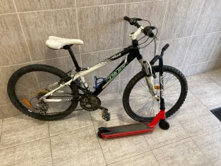 Bicicleta y patinete