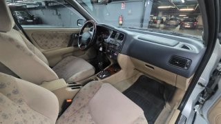 Nissan Primera 1999