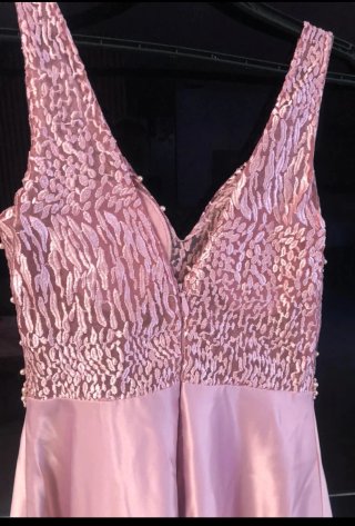 Vestido de fiesta rosa