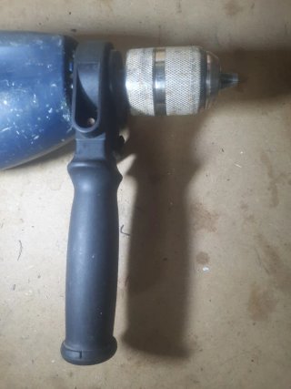 Taladro Percutor AEG