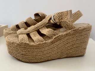 Sandalias esparto cuña beige/marrón
