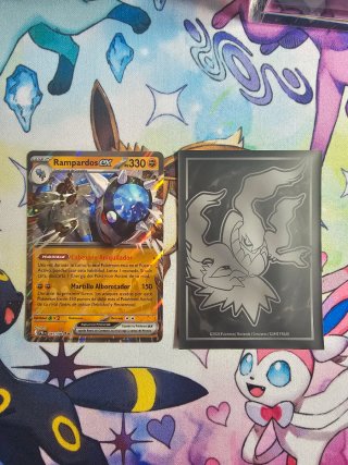Lote cartas Pokémon Oscuridad Absoluta.
