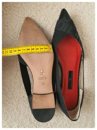 Zapato plano Carolina Herrera T.36 descatalogado.