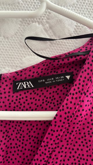 Vestido Zara lunares rosa talla S