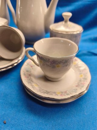 Serviço de café em porcelana