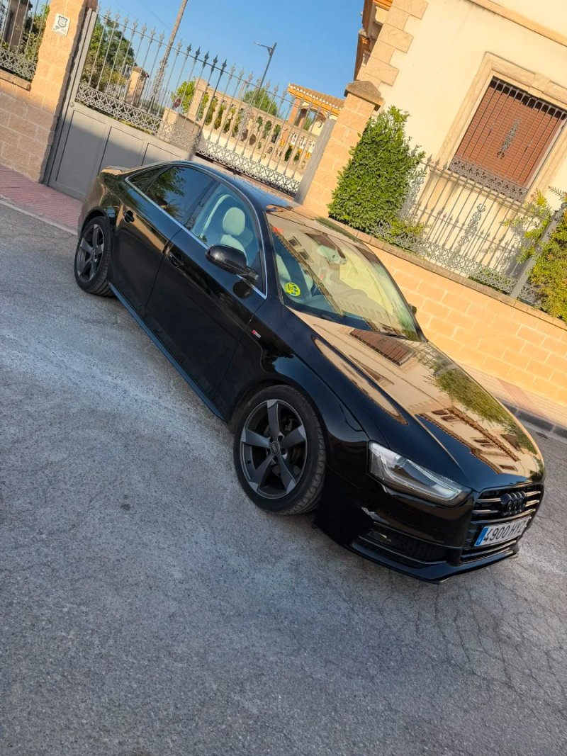 Audi A4 2014 - foto 1