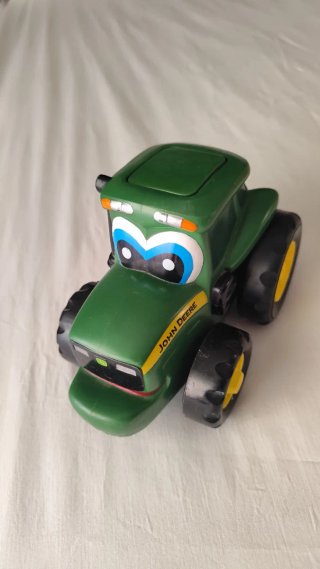 Tractor infantil John Deere