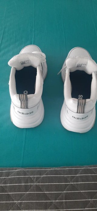 Zapatillas Adidas Blancas y Verdes Nuevas