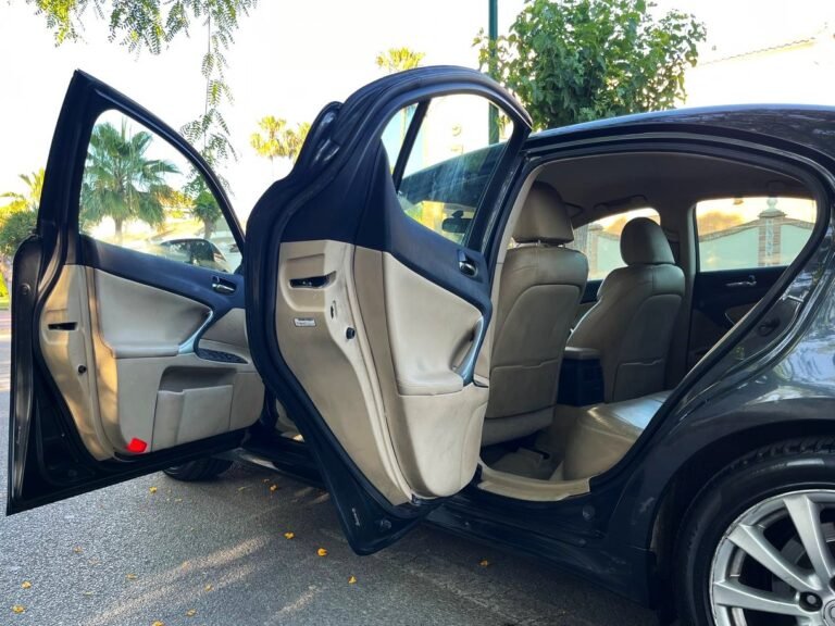 Lexus IS 2007, foto 12