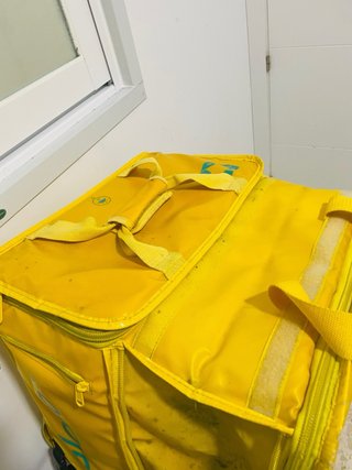Bolsa de reparto Glovo amarilla