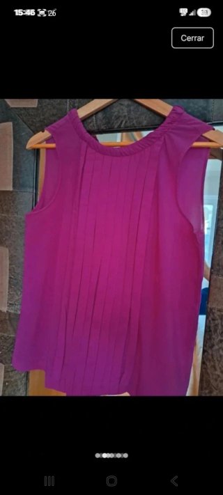 Blusa sin mangas morada