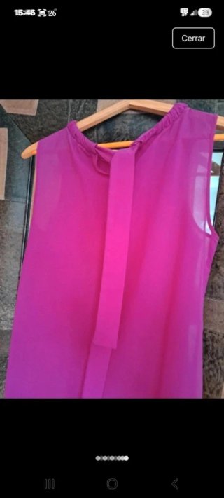 Blusa sin mangas morada