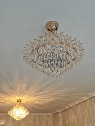 Lámpara de lágrimas de cristal dorada