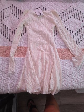 Vestido blanco manga larga encaje