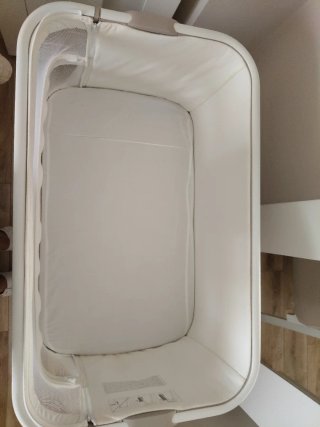 Cuna de bebé portátil